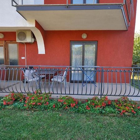 Jurica Apartments Novigrad Istria Exterior foto